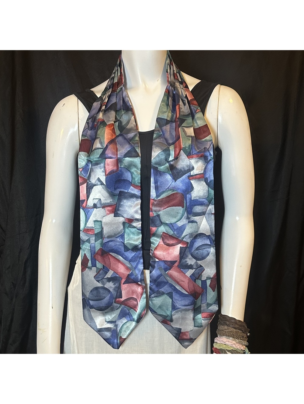 Abstract Patterned Cravat/Ascot Scarf - Picture 3 of 8